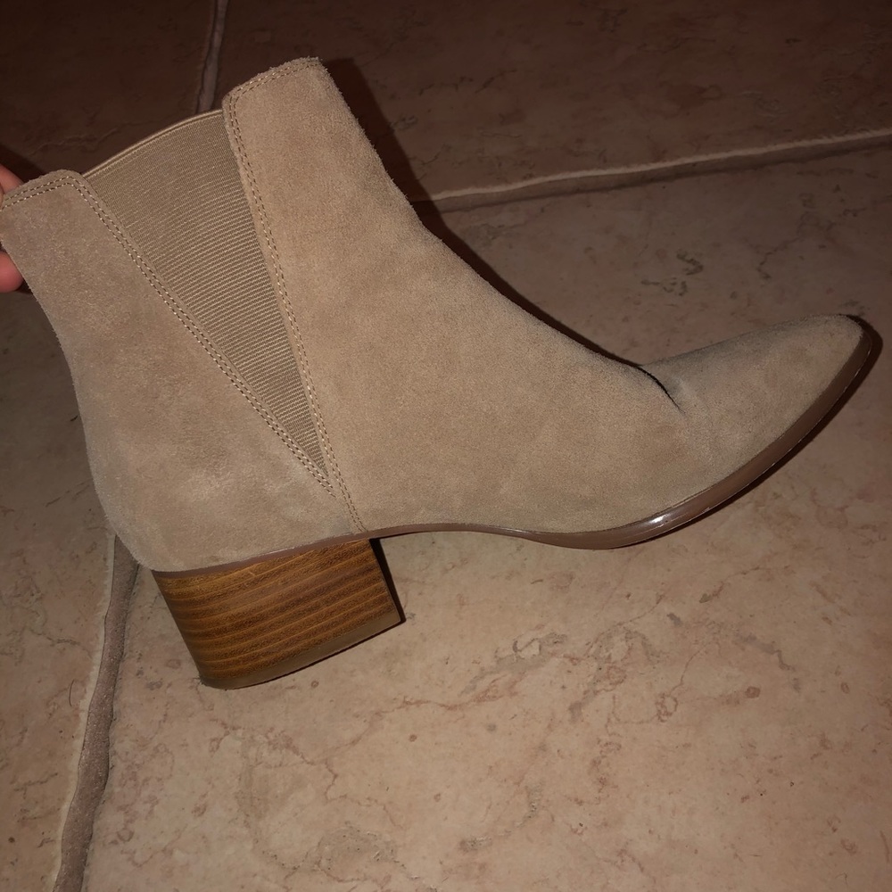 Urban outfitter’s beige ankle boots